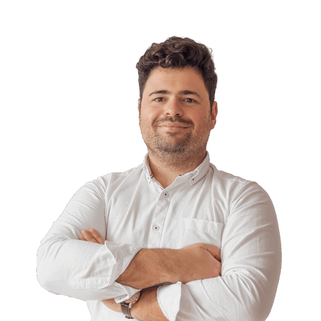 Headshot of Lino Estevao