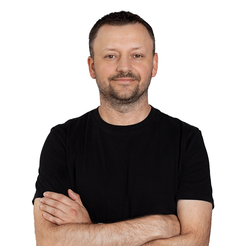 Headshot of Danijel Dragiċeviċ