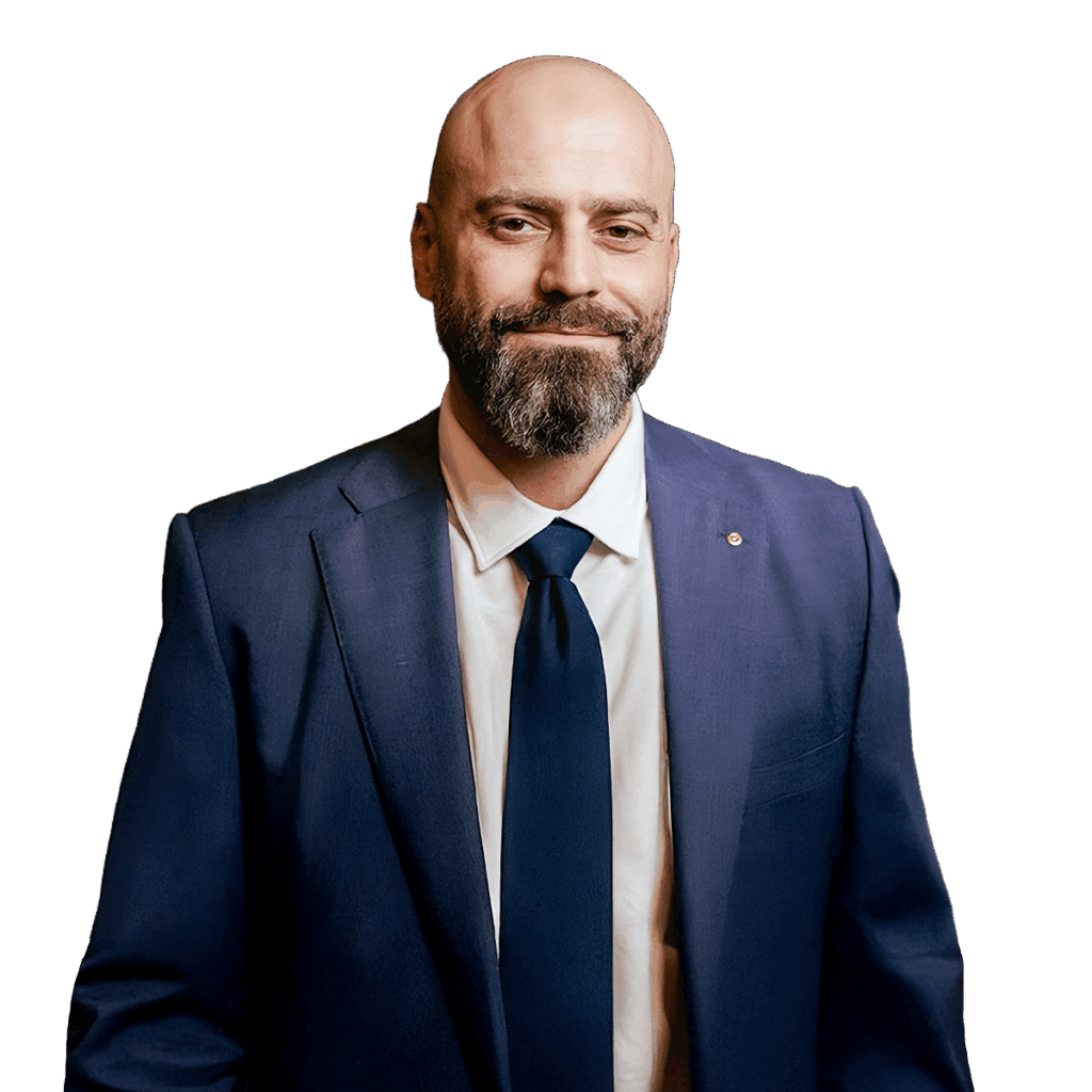 Headshot of Amir Sabirović