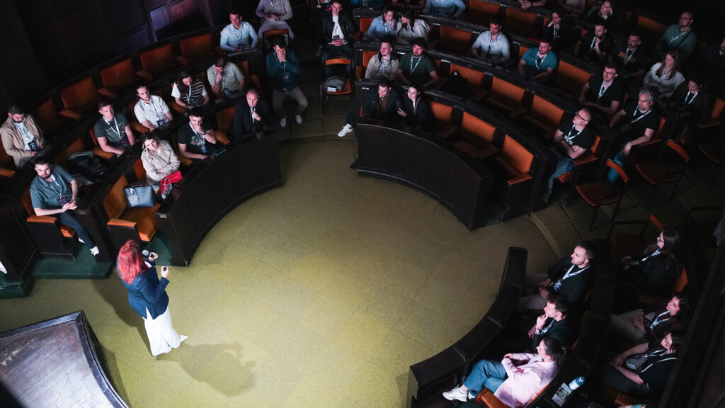 Jovana Romčević speaking at ISCon 2026 about AI-resilient engineers